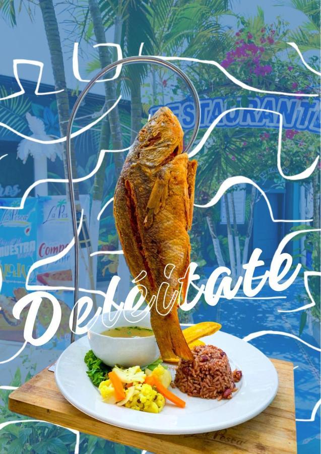 Restaurante Y Hotel “La Pesca” Puerto Barrios Exteriör bild